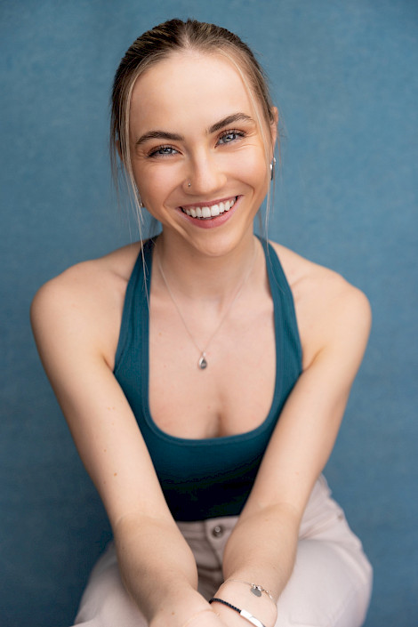 Cara Tan