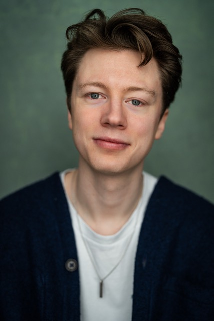 Oliver Cave